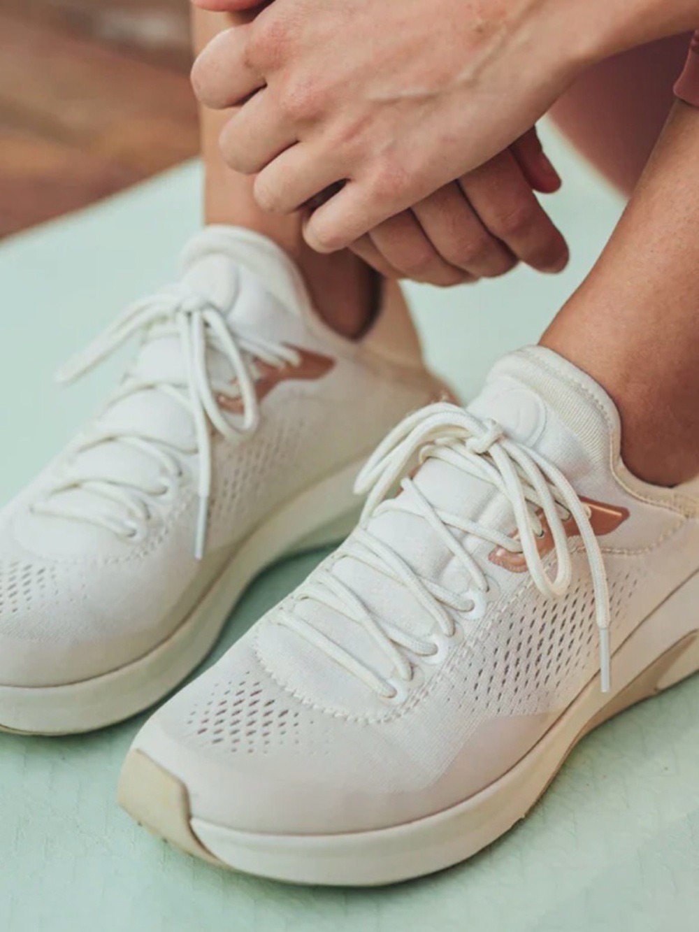 OluKai Kaholo Performance Mesh Sneakers Pearl Blush Pink Size 7